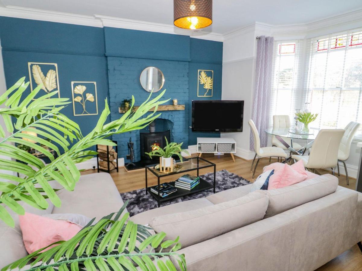 Cadnant Park Maisonette Конви Экстерьер фото