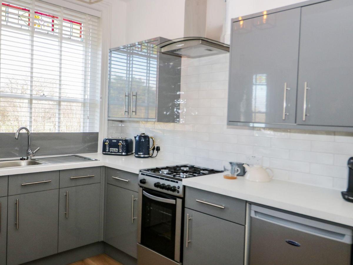 Cadnant Park Maisonette Конви Экстерьер фото